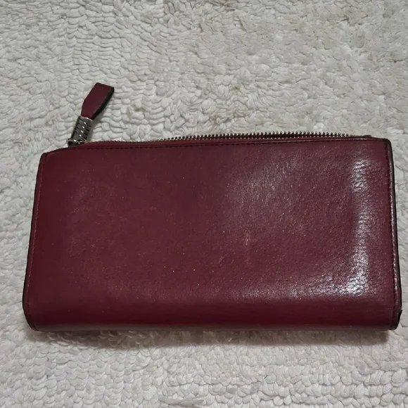 Burgundy Leather Wallet - Picture 2 of 8